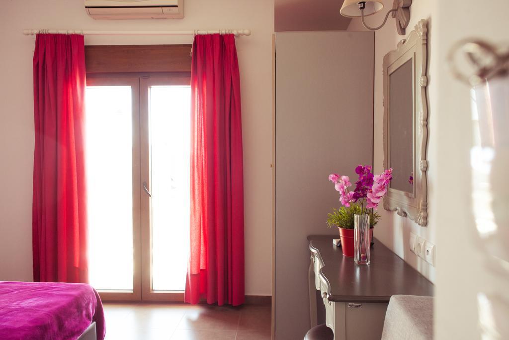 Emmeleia Accommodation By Maria Riga Ouranoupoli Extérieur photo