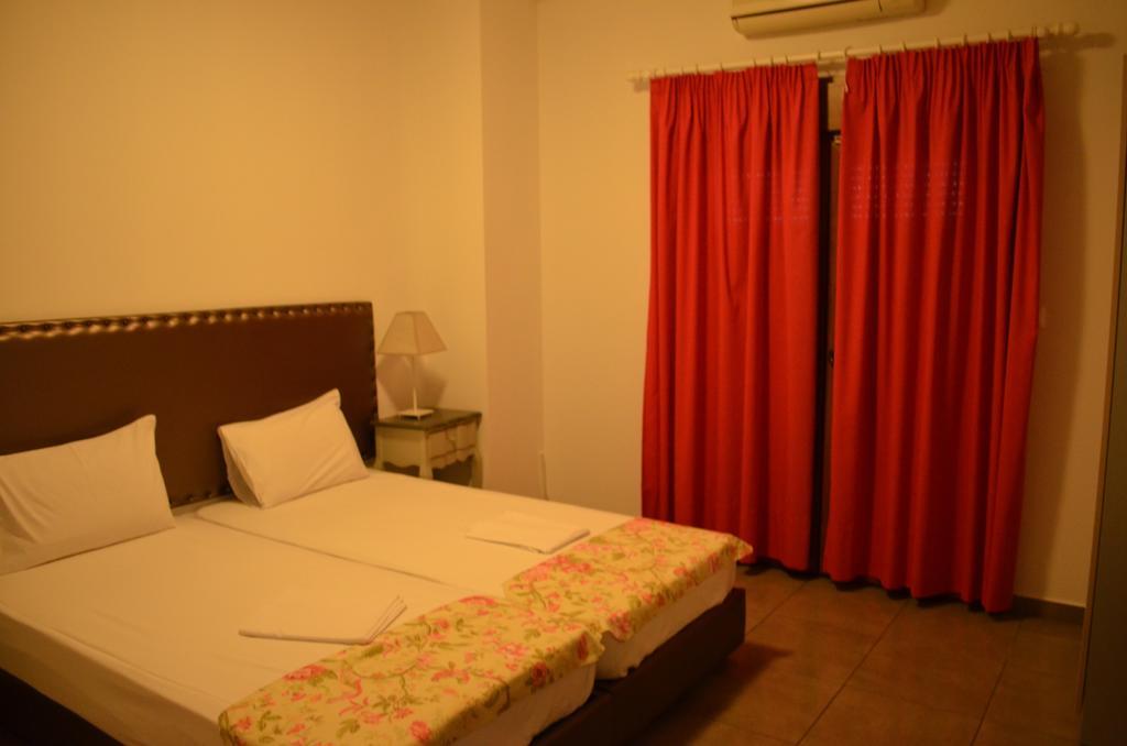Emmeleia Accommodation By Maria Riga Ouranoupoli Extérieur photo