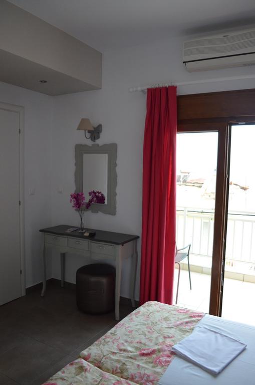 Emmeleia Accommodation By Maria Riga Ouranoupoli Extérieur photo
